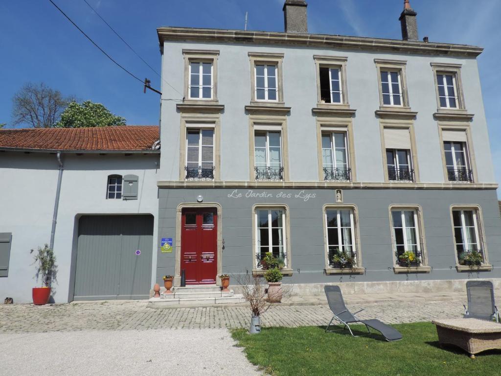 Le Jardin Des Lys Bed & Breakfast Gemmelaincourt Exterior photo